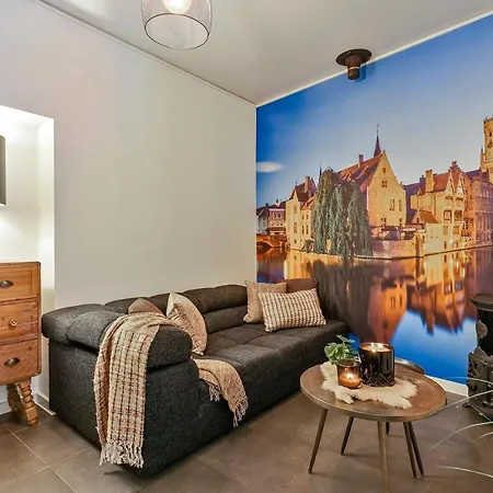 Huswell - Charming Getaway In The Historical Center