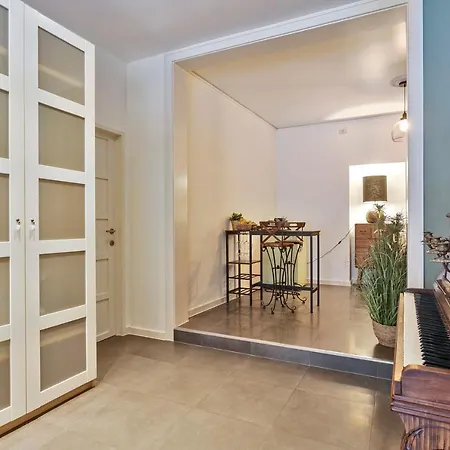 Huswell - Charming Getaway In The Historical Center * Брюгге